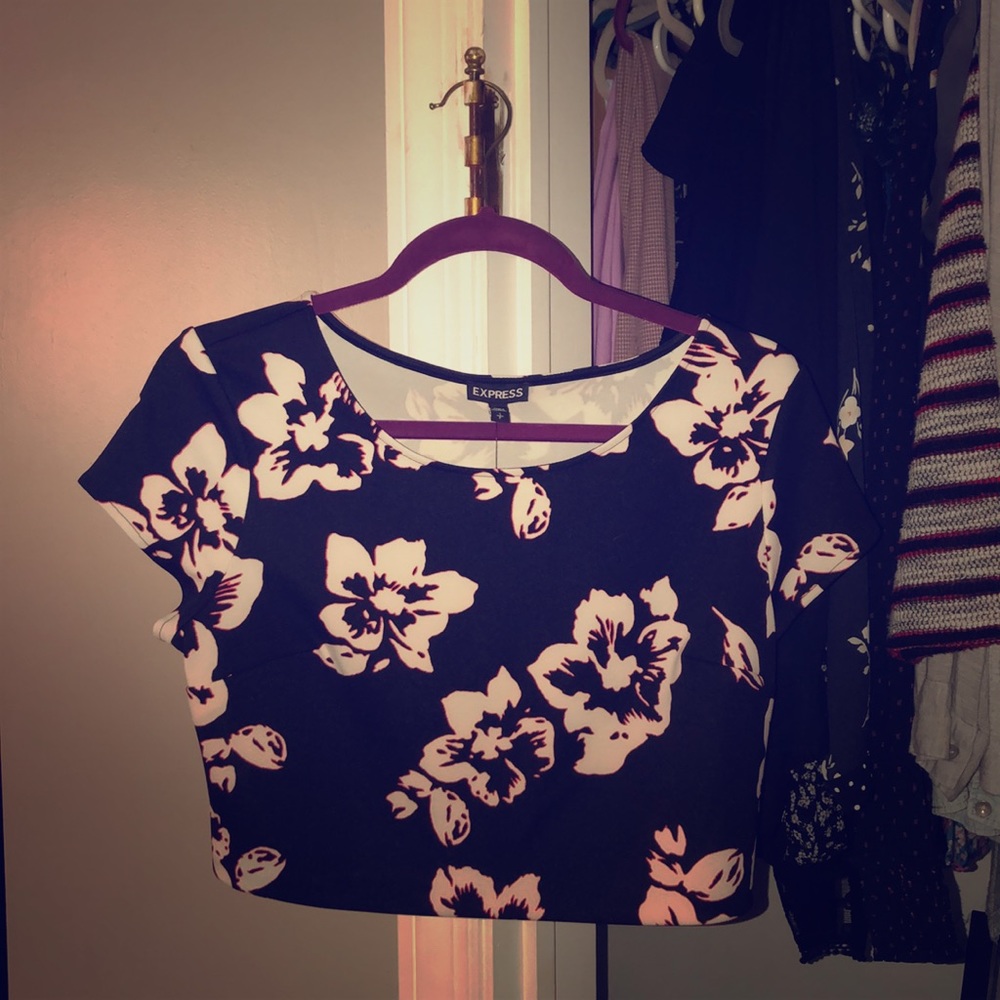 Floral crop top